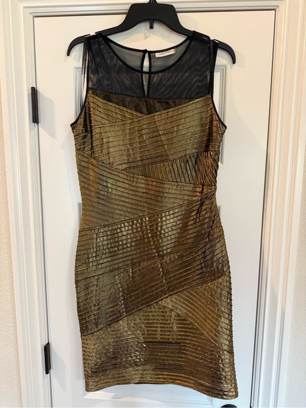 Calvin Klein Gold Metallic Mesh Yoke Sheath Dress Banded Foil Sleeveless Sz 10